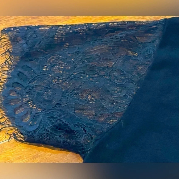 PrettyLittleThing Black Top with Lace Arms - Picture 2 of 5